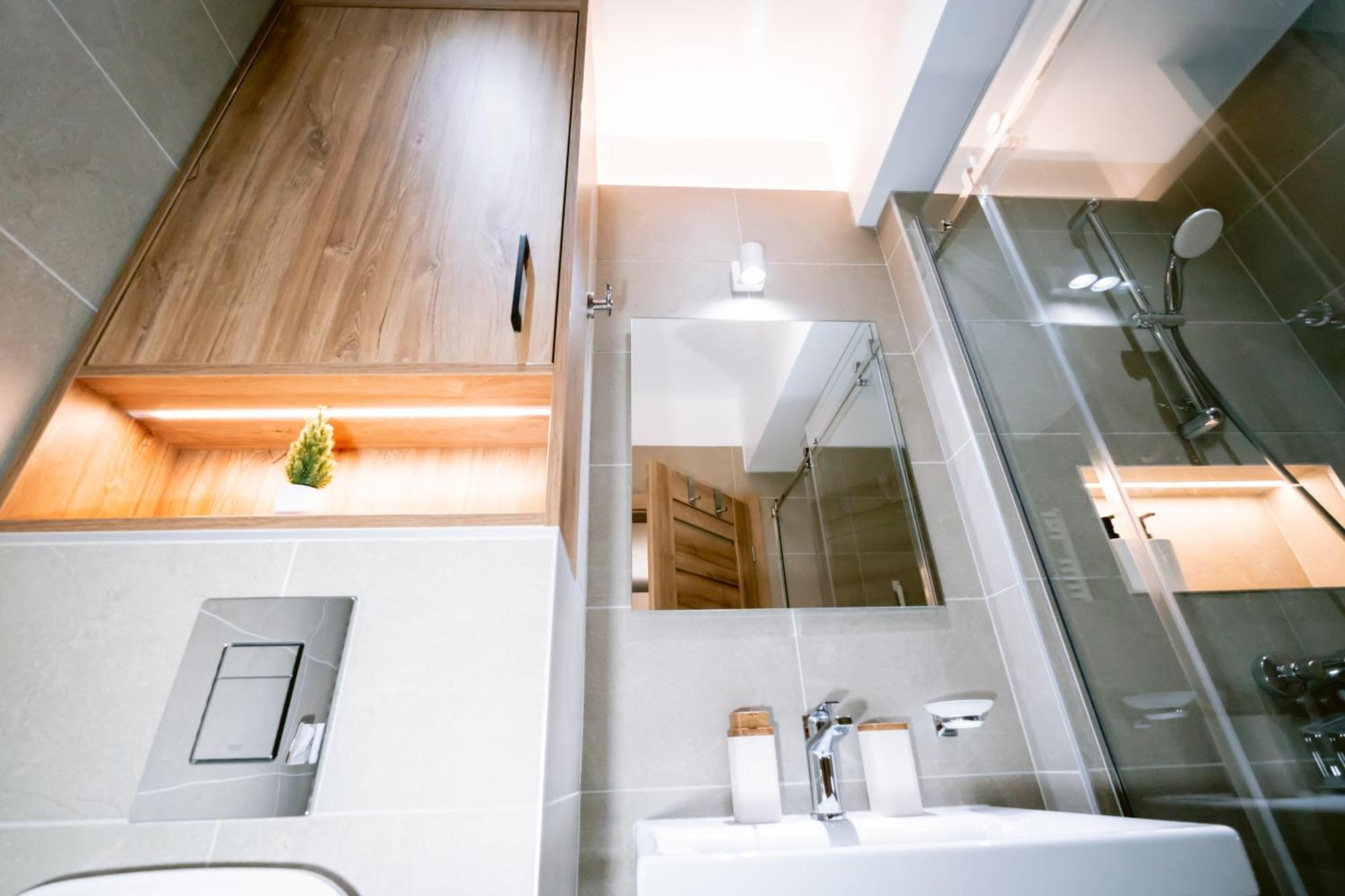 Forest Mist/plaza Afi Mall Apartment *