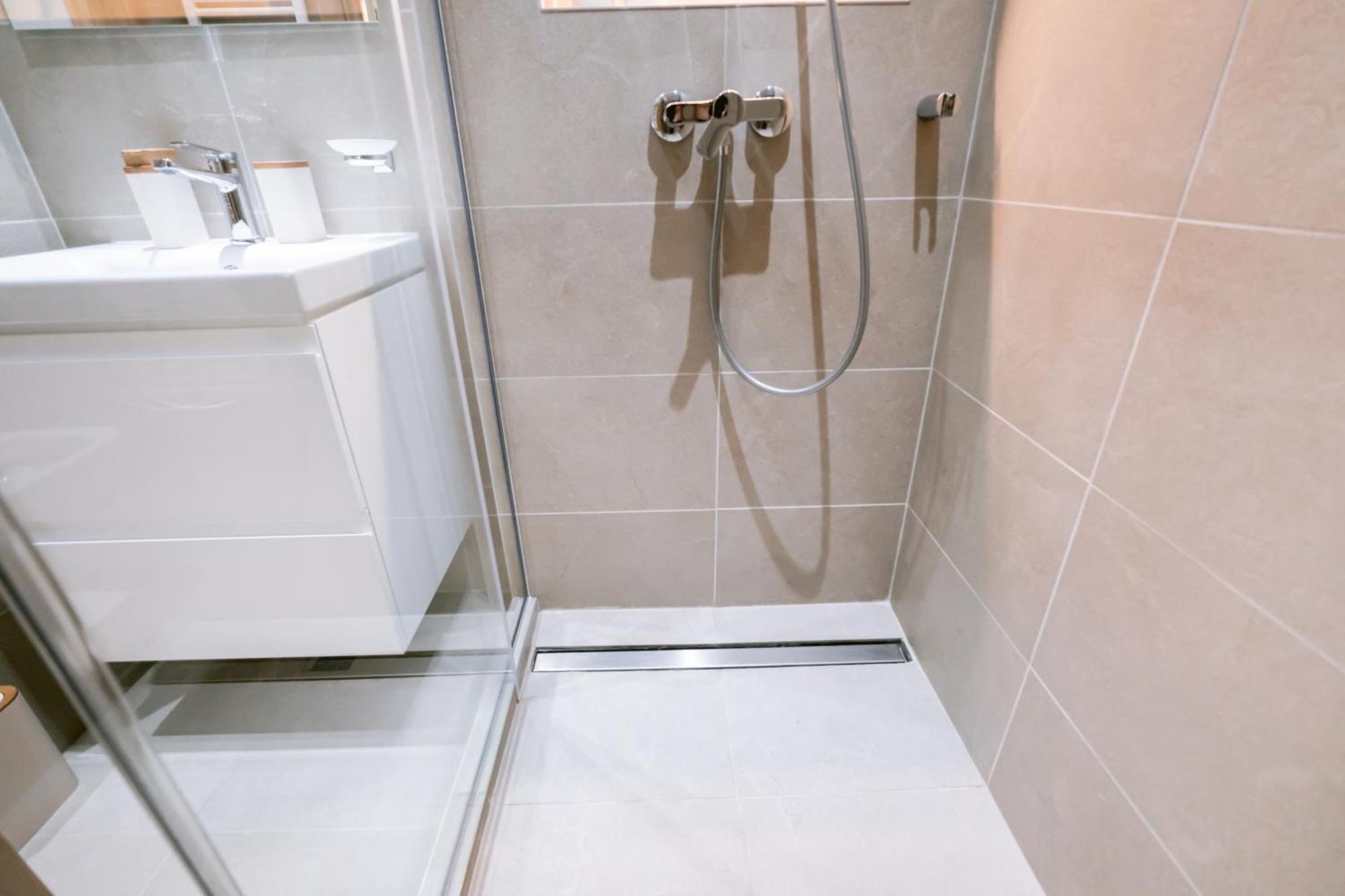 Forest Mist/plaza Afi Mall Apartment *